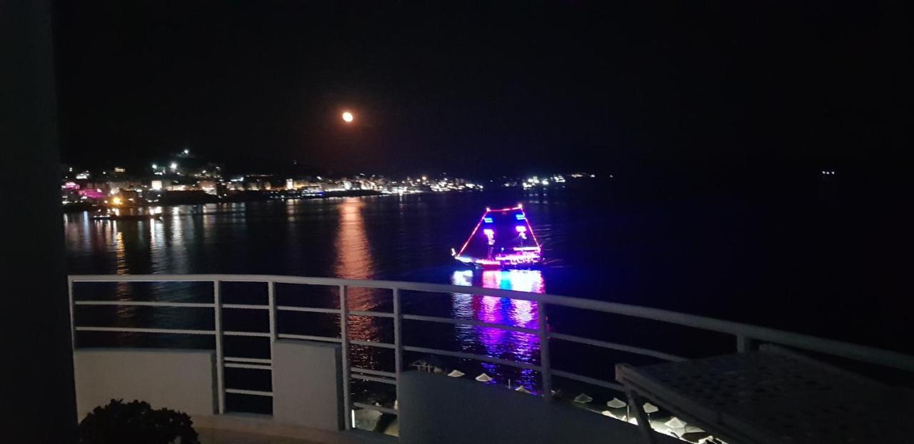 Limani Luxury Apartments Beachfront Sarande Luaran gambar